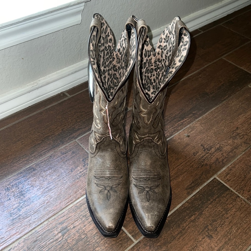 NWT LAREDO ACCESS WIDE CALF LEATHER BOOT 9.5W